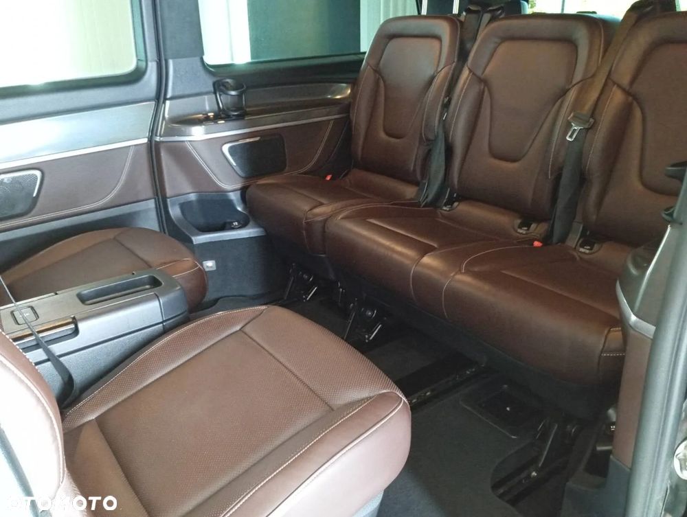 Mercedes-Benz Klasa V 250 d 4-Matic Exclusive 7G-Tronic - 5