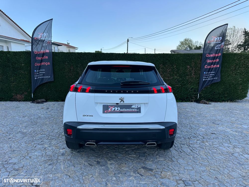 Peugeot 2008 PureTech 130 EAT8 Active - 6