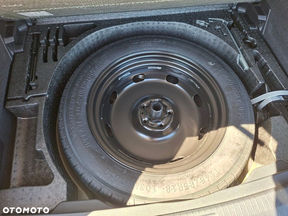 Volkswagen Tiguan - 17