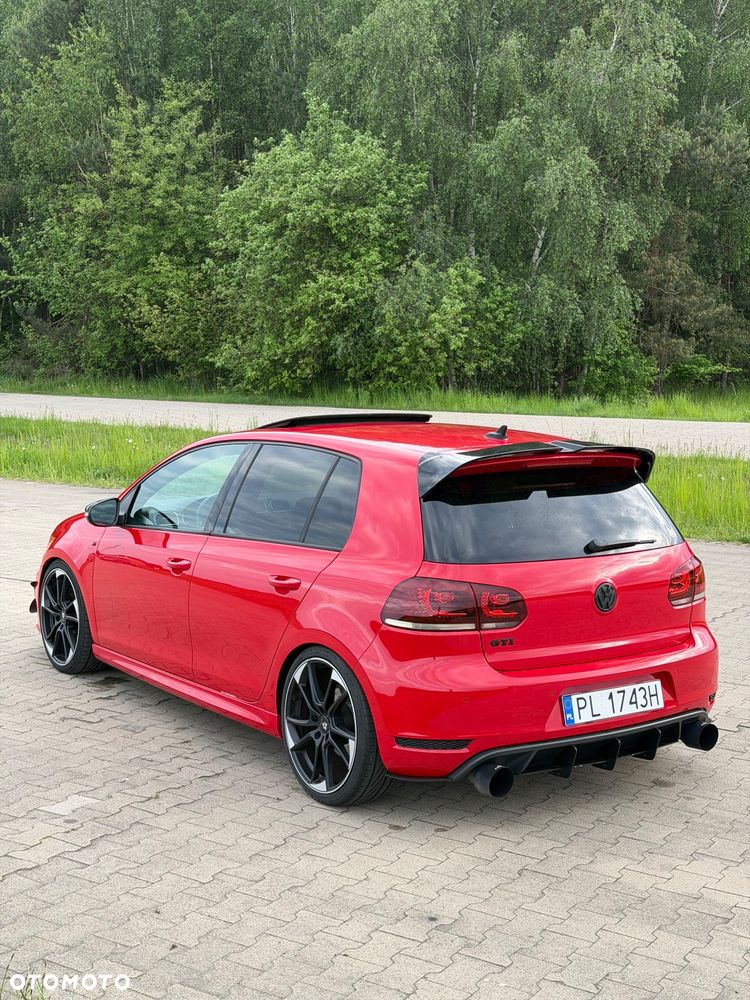 Volkswagen Golf 2.0 GTI DSG Edition 35 - 4