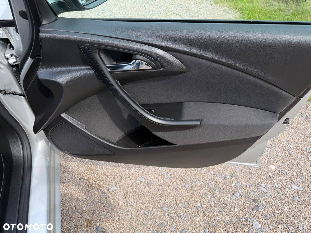 Opel Astra 1.4 Enjoy EU6 - 20