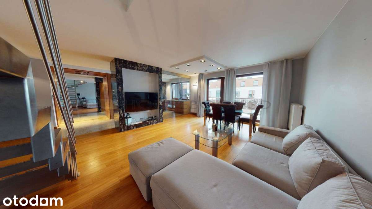 Dwupoziomowy penthouse w spokojnej okolicy