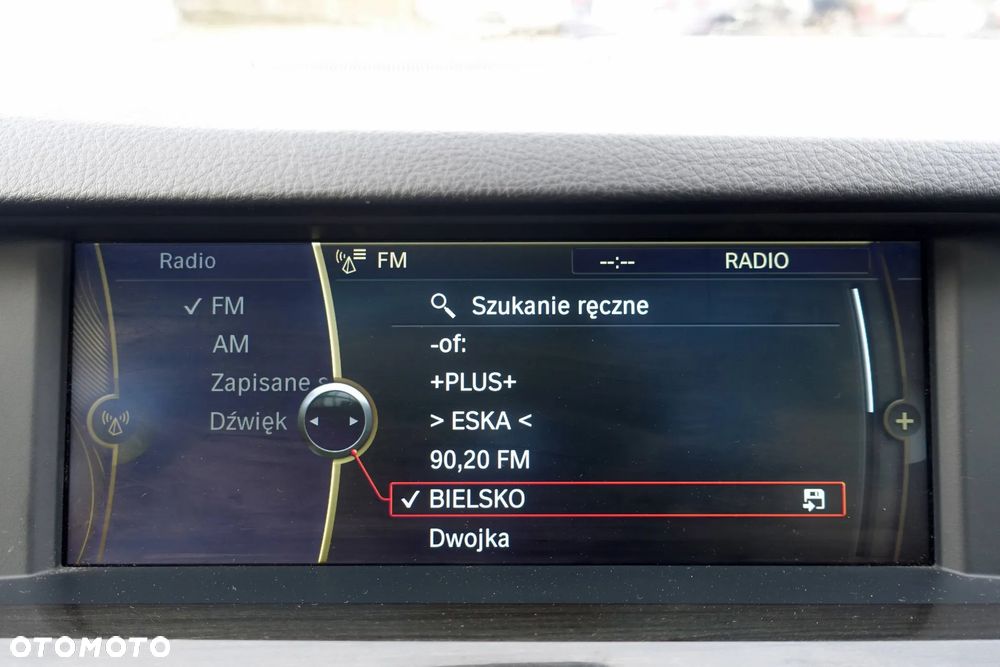 BMW Seria 5 530d xDrive Sport-Aut Modern Line - 23