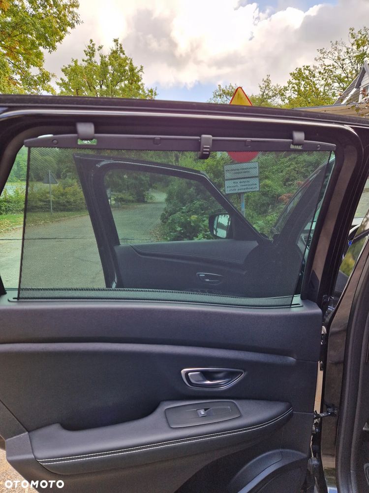 Renault Scenic - 16