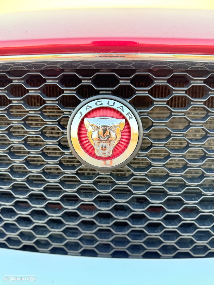 Jaguar F-Pace 20d AWD Aut. Prestige - 7