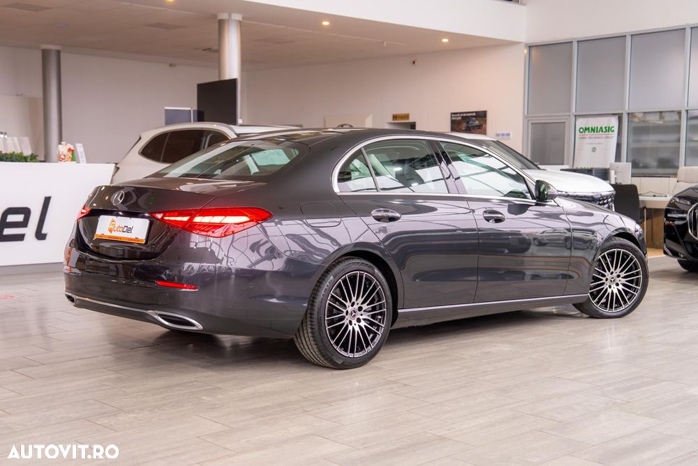 Mercedes-Benz C 220 d MHEV - 11