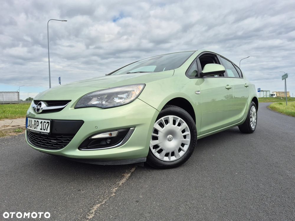 Opel Astra - 2