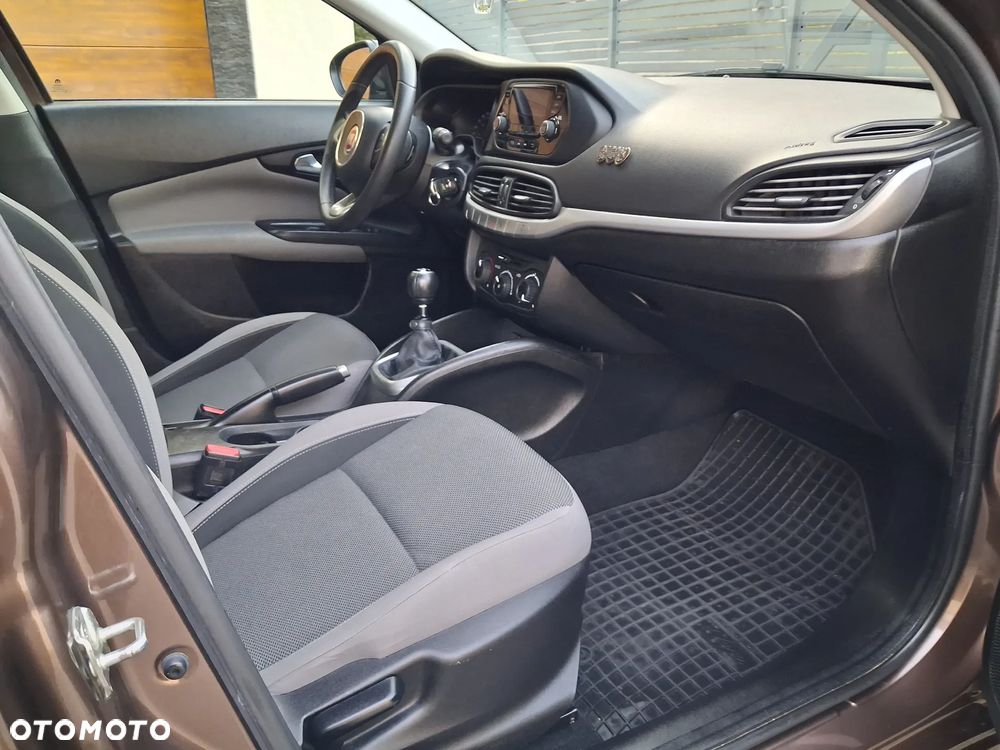 Fiat Tipo 1.4 16V Lounge - 11
