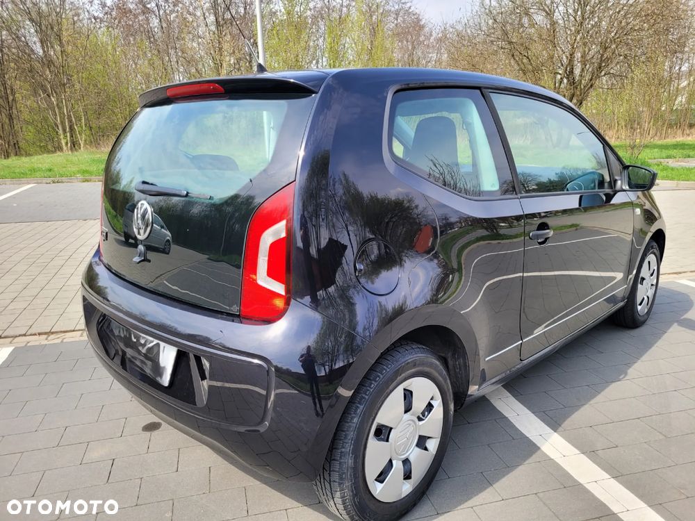 Volkswagen up! black - 4