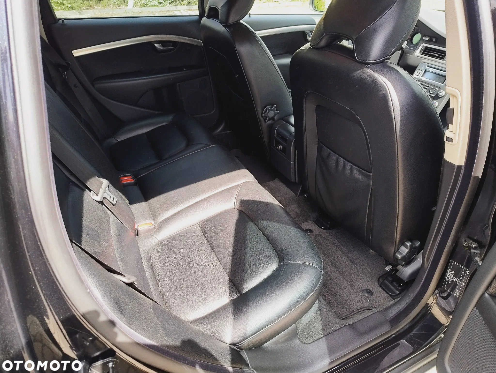 Volvo V70 2.5T Summum - 17