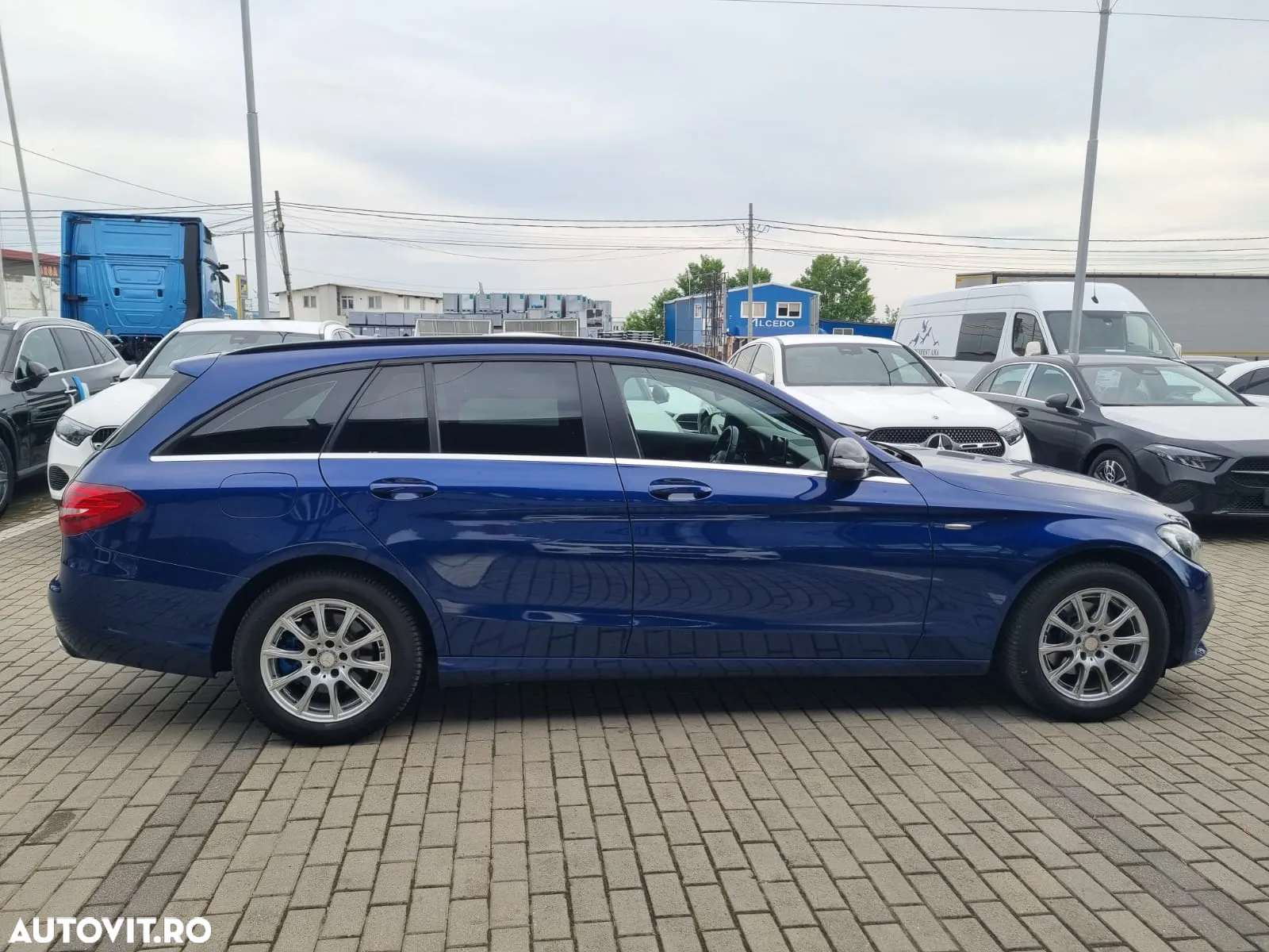 Mercedes-Benz C 180 d T-Modell - 4