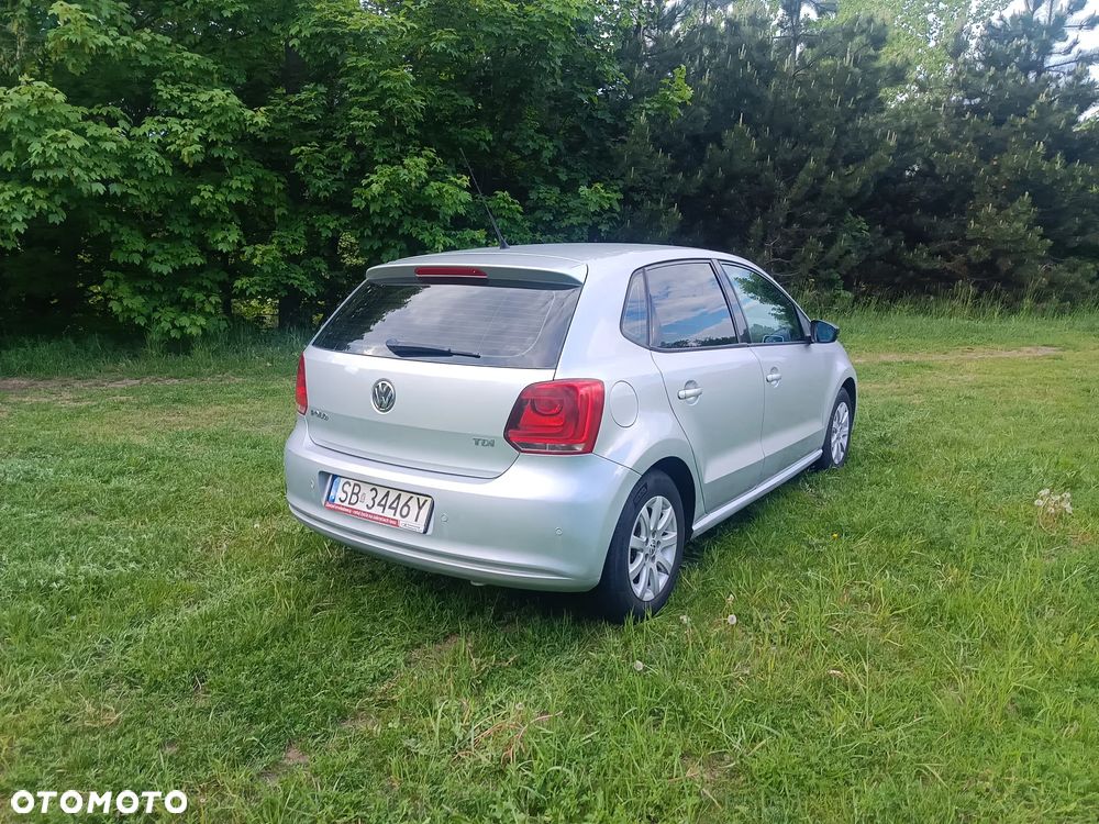 Volkswagen Polo 1.6 TDI DPF Highline - 4