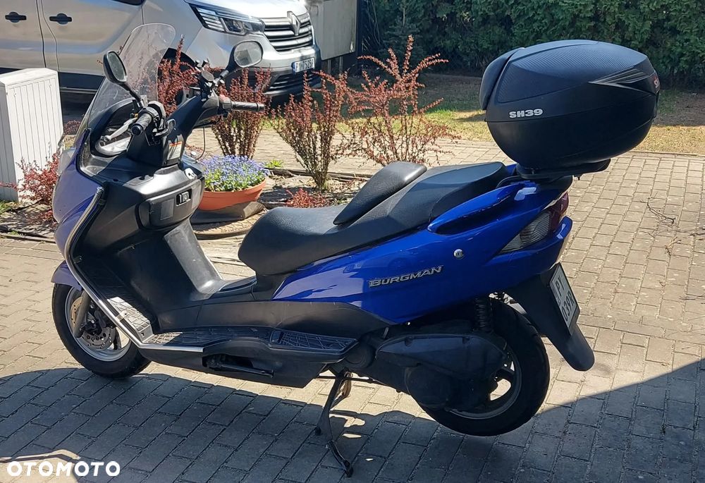 Suzuki Burgman - 11