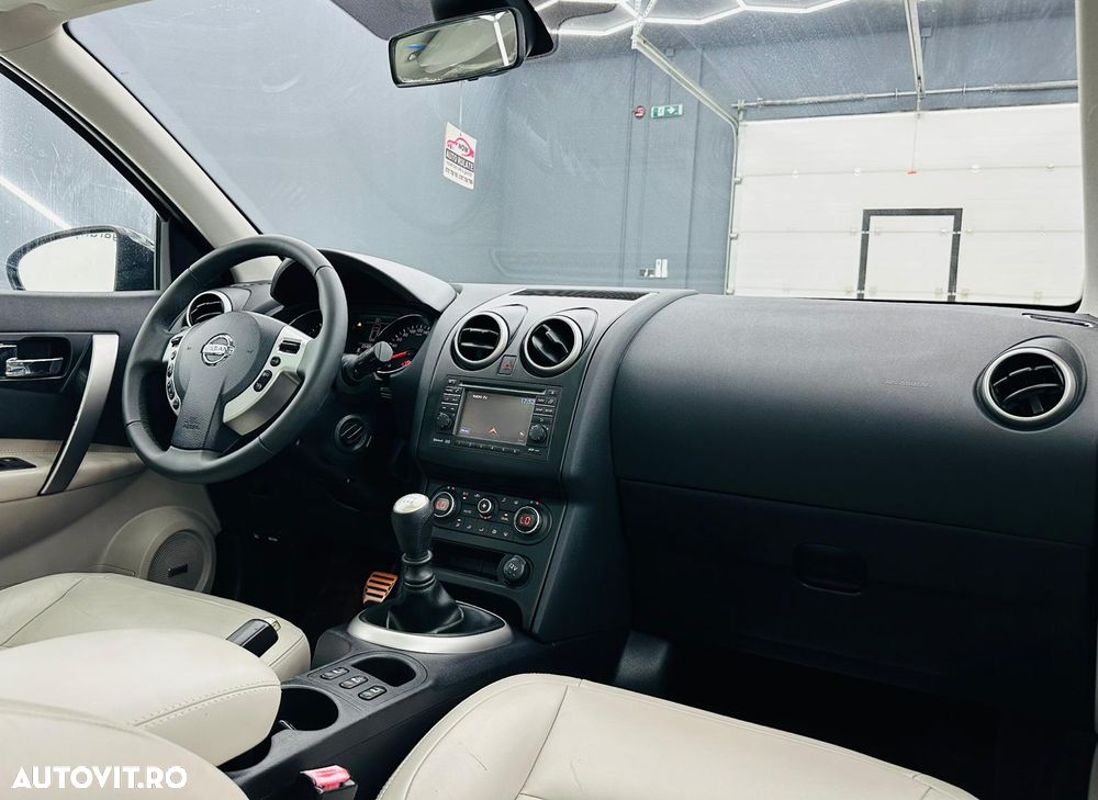 Nissan Qashqai 1.6 DCI N-Connecta - 24