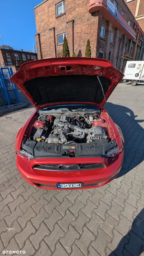 Ford Mustang 3.7 V6 Premium - 11