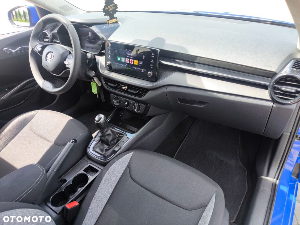 Skoda Fabia 1.0 Essence - 13