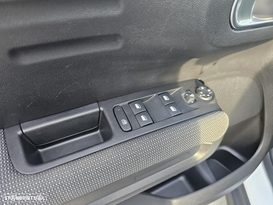 Citroën C3 Aircross 1.2 PureTech Plus - 21