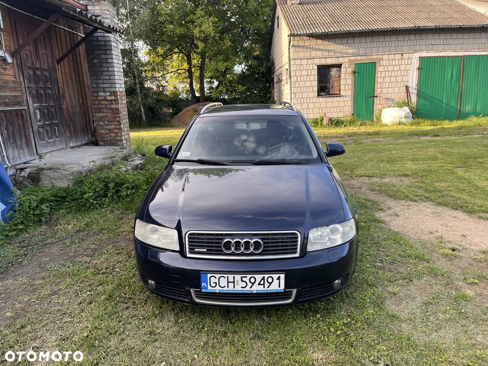 Audi A4 Avant - 1
