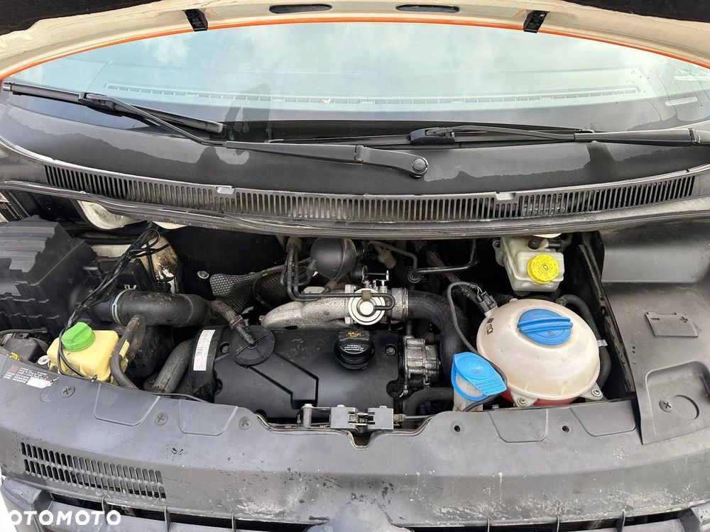 Volkswagen Transporter - 15