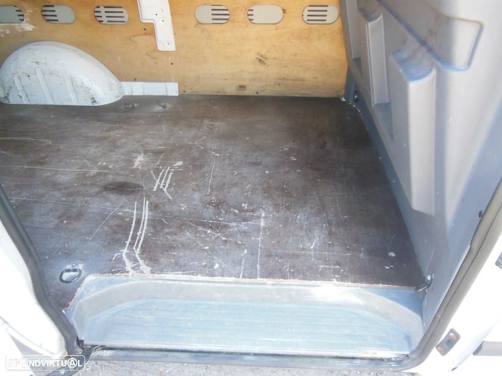 Mercedes-Benz Vito - 24