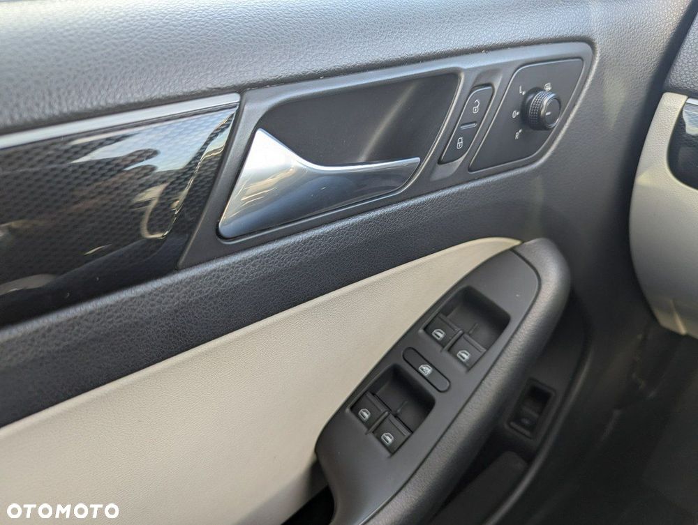 Volkswagen Jetta 1.4 TSI BMT Highline - 18