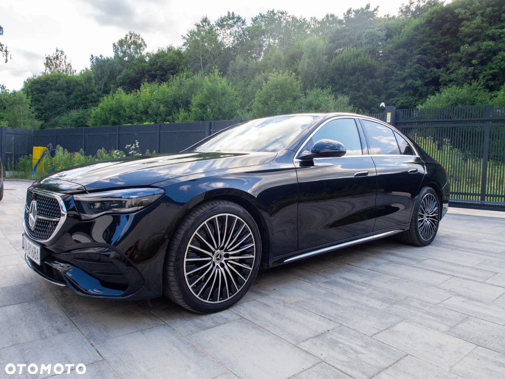Mercedes-Benz Klasa E 220 d mHEV 4-Matic AMG 9G-Tronic - 1