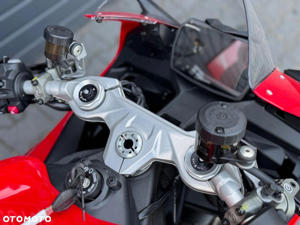 Ducati Panigale V2 - 8