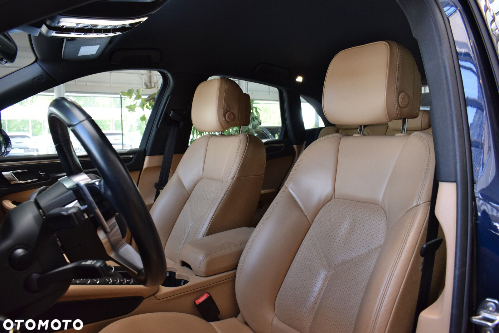 Porsche Macan - 11
