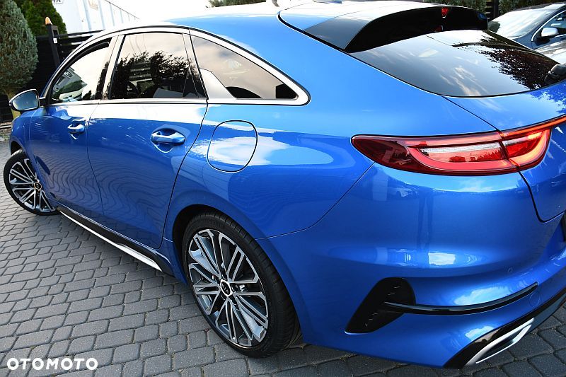 Kia ProCeed 2021