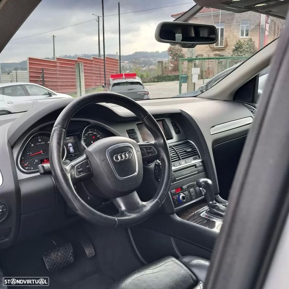Audi Q7 3.0 V6 TDi quattro Tiptronic - 9