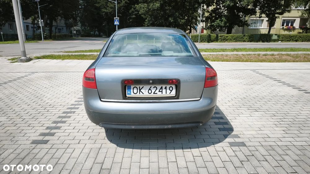 Audi A6 Limousine 2.4 - 3