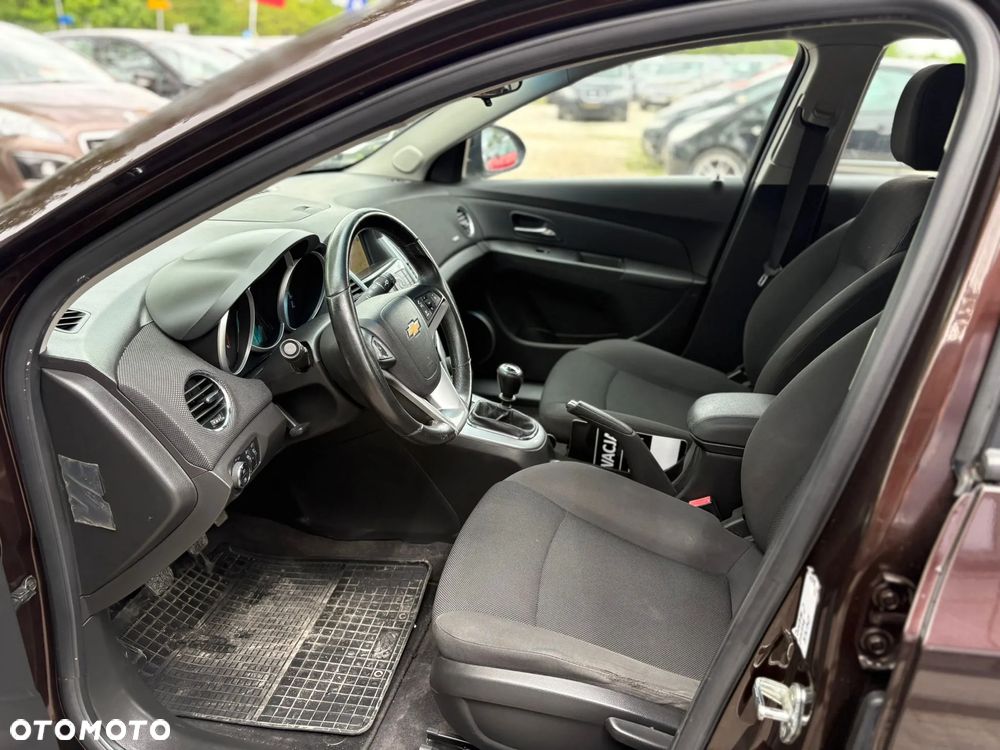 Chevrolet Cruze 1.4 T LT - 14