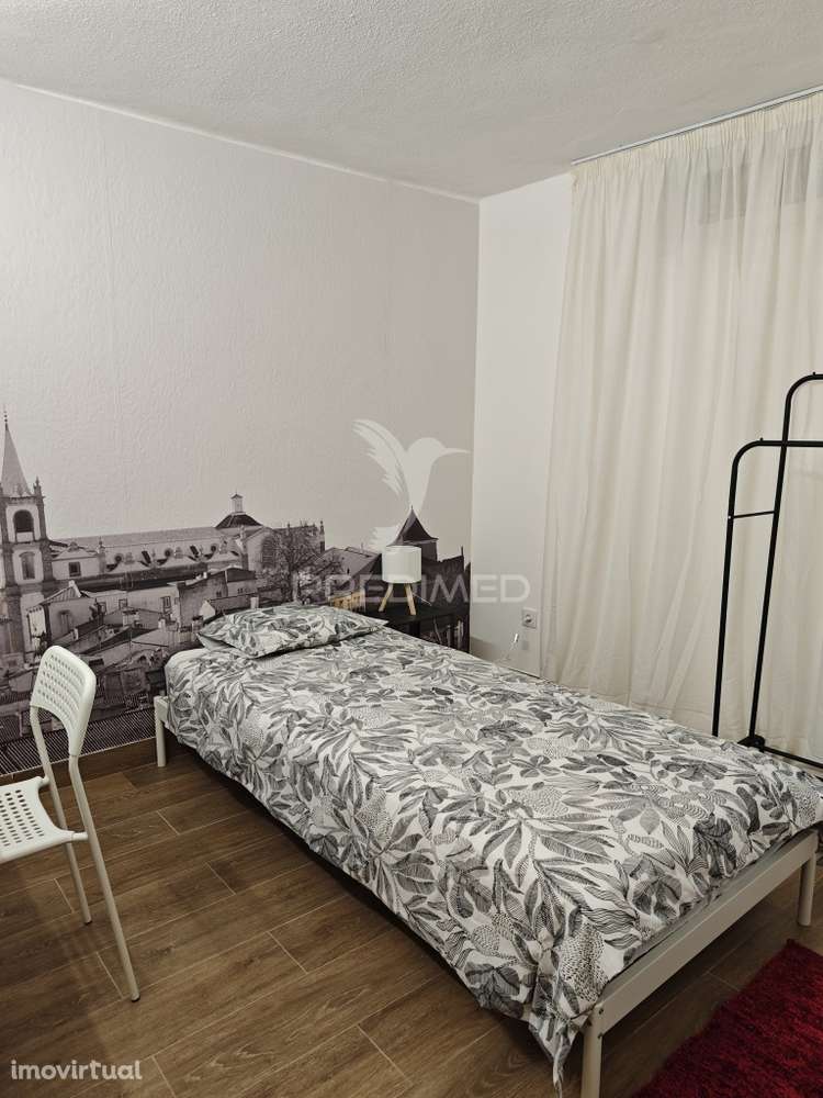 Quartos para Arrendamento – Centro de Portalegre (junto ao Castelo) - Grande imagem: 2/15