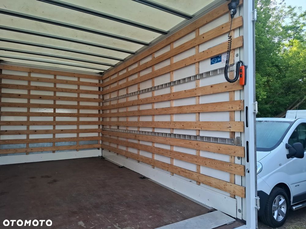 Renault Master 2.3DCI 150KM KONTENER WINDA KLIMA Faktura VAT 23% - 28