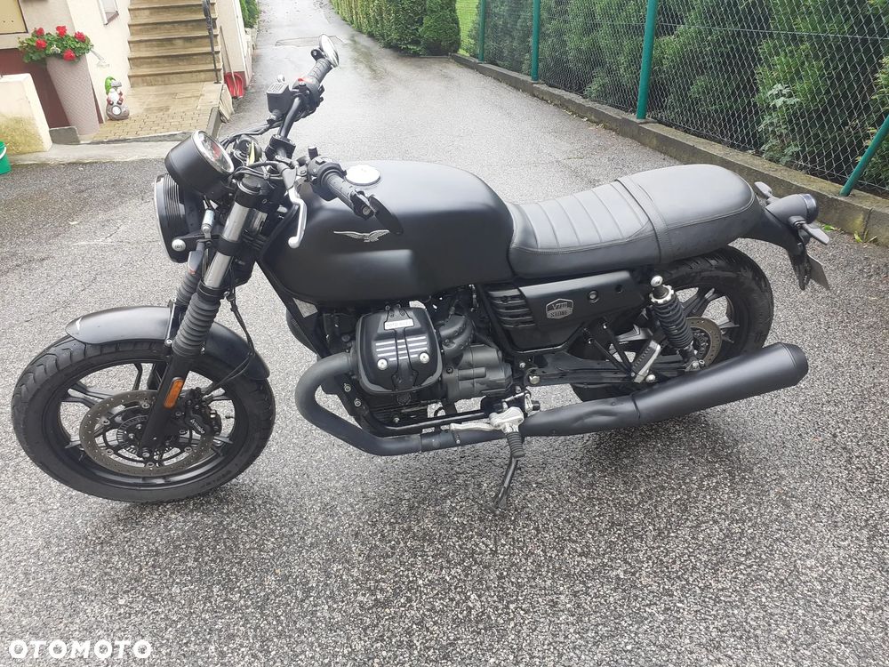 Moto Guzzi V7 - 4