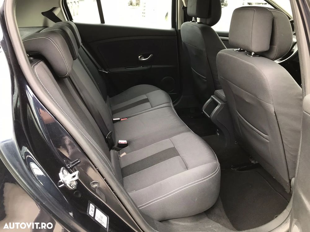Renault Megane 1.5 dCI Color Edition - 13
