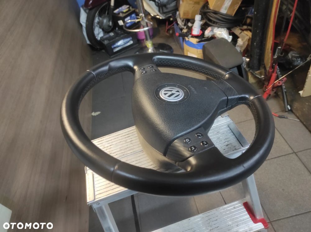 KIEROWNICA 3 RAMIENNA SKÓRA SKÓRZANA MULTIFUNKCJA CARBON VW TIGUAN PASSAT B6 SIROCCO CADDY GOLF 5 TOURAN EOS T5 T6 SHARAN WYSYŁKA !!! - 8