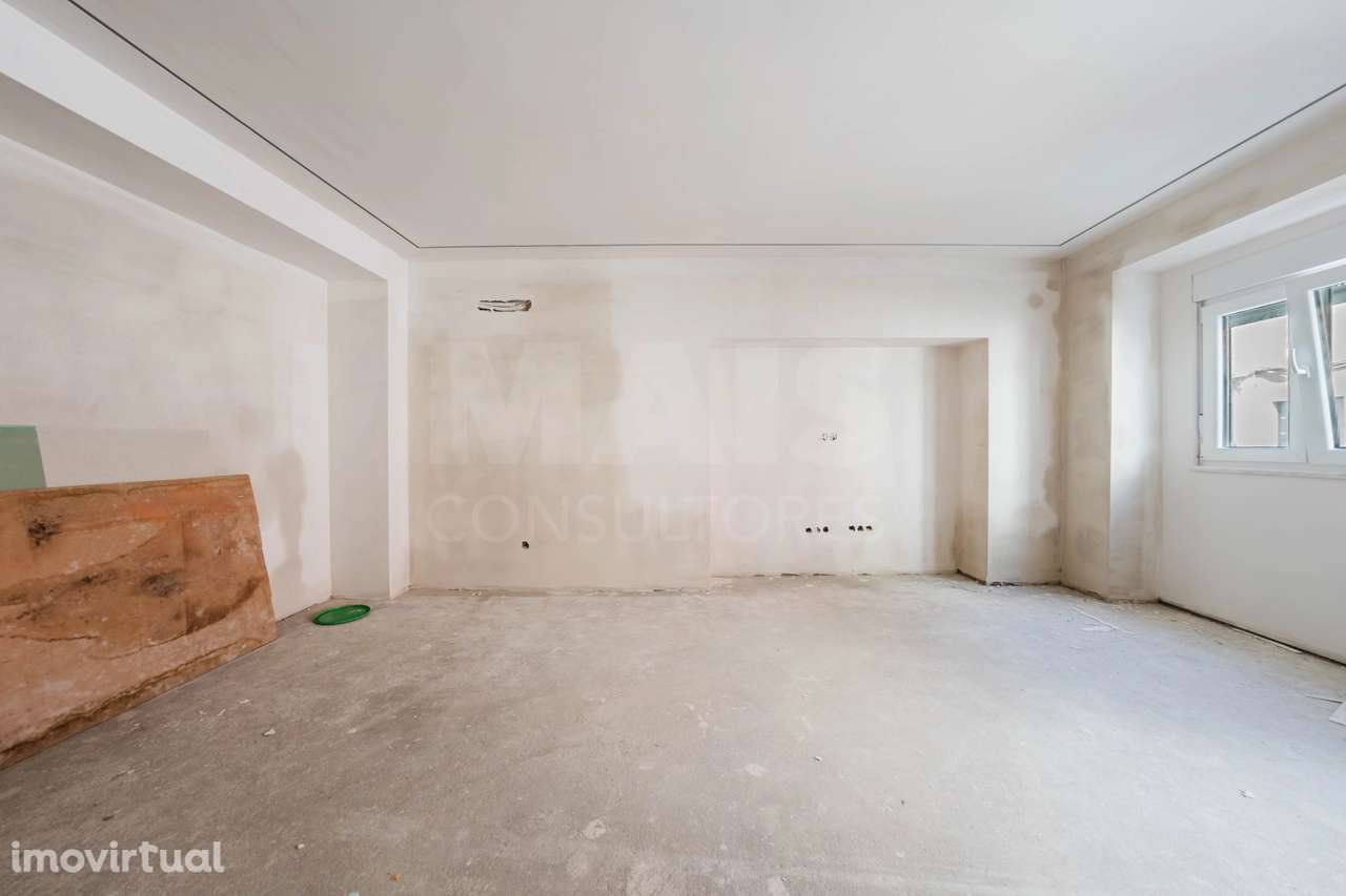 Moradia totalmente remodelada no coração de Peniche! - Grande imagem: 5/50