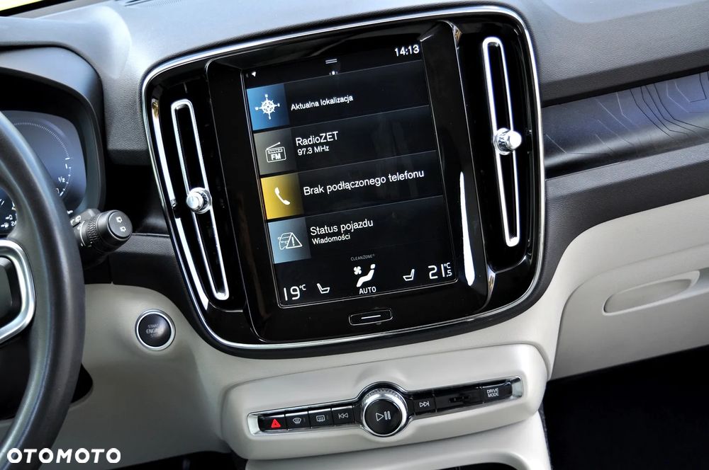 Volvo XC 40 T4 Plug-In Hybrid Plus Bright - 29