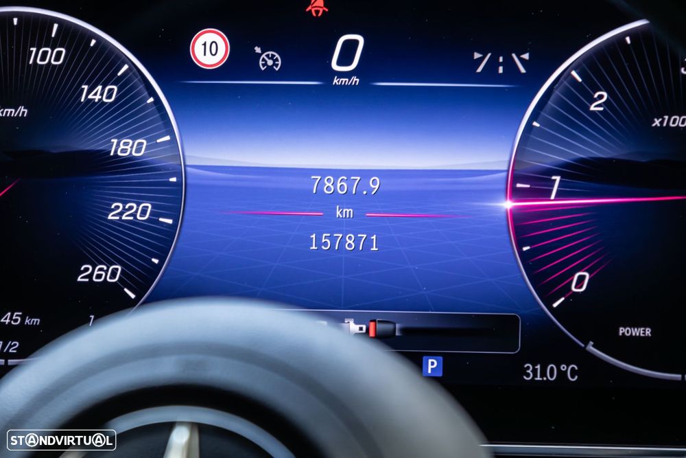 Mercedes-Benz C 300 d AMG Line - 22