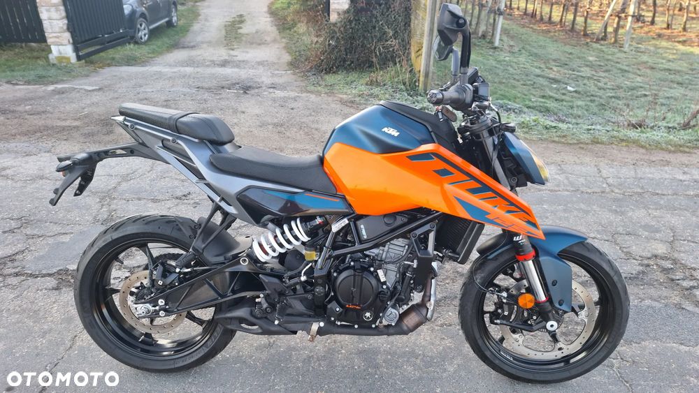 KTM Duke - 32