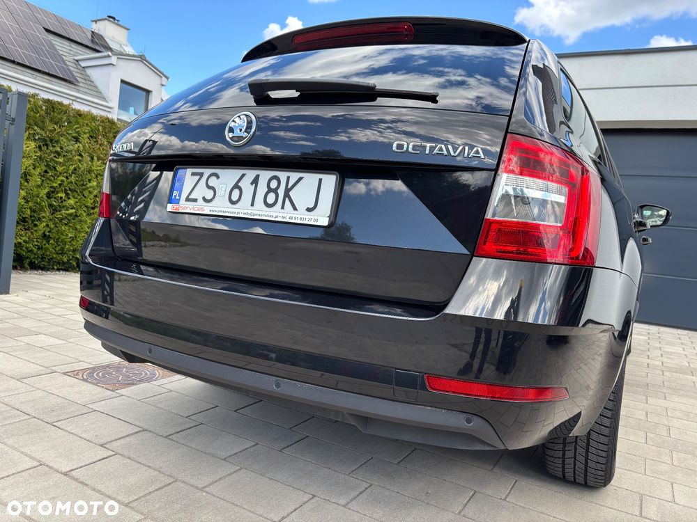 Skoda Octavia 2.0 TSI Ambition DSG - 6