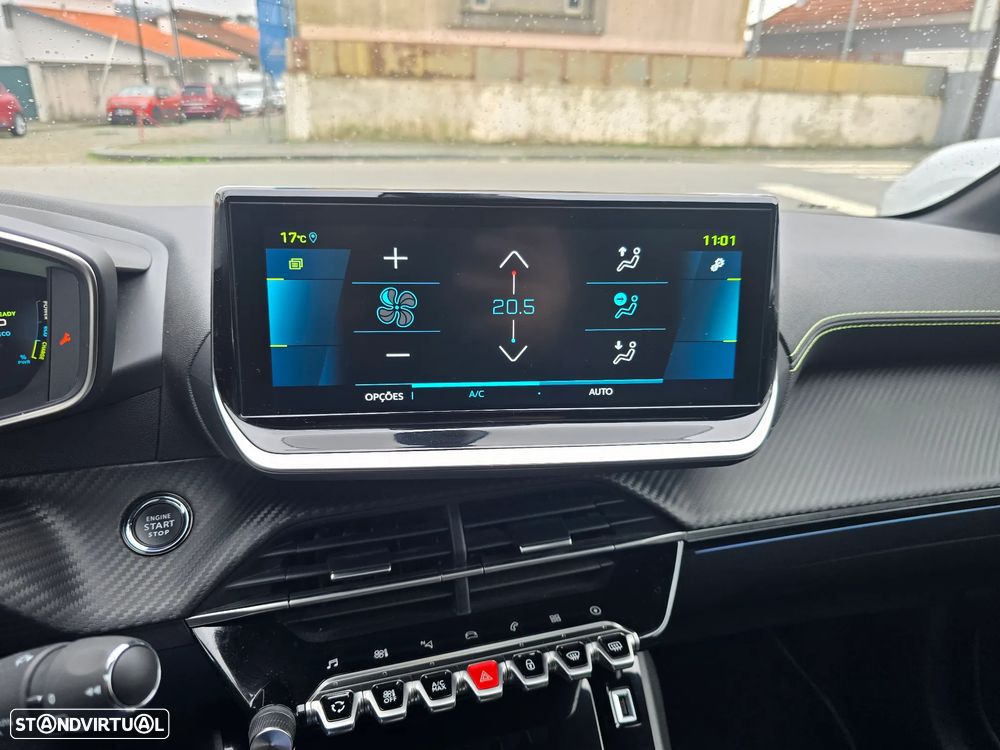 Peugeot e-208 50 kWh GT - 19