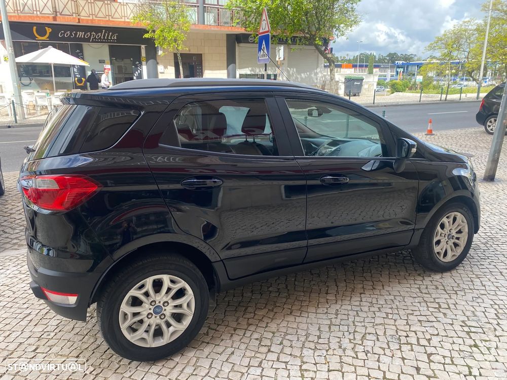 Ford EcoSport 1.0 EcoBoost Titanium - 19