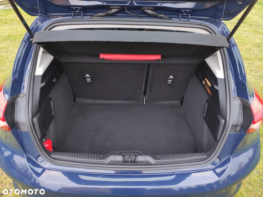 Ford Focus 1.0 EcoBoost Trend Edition - 13