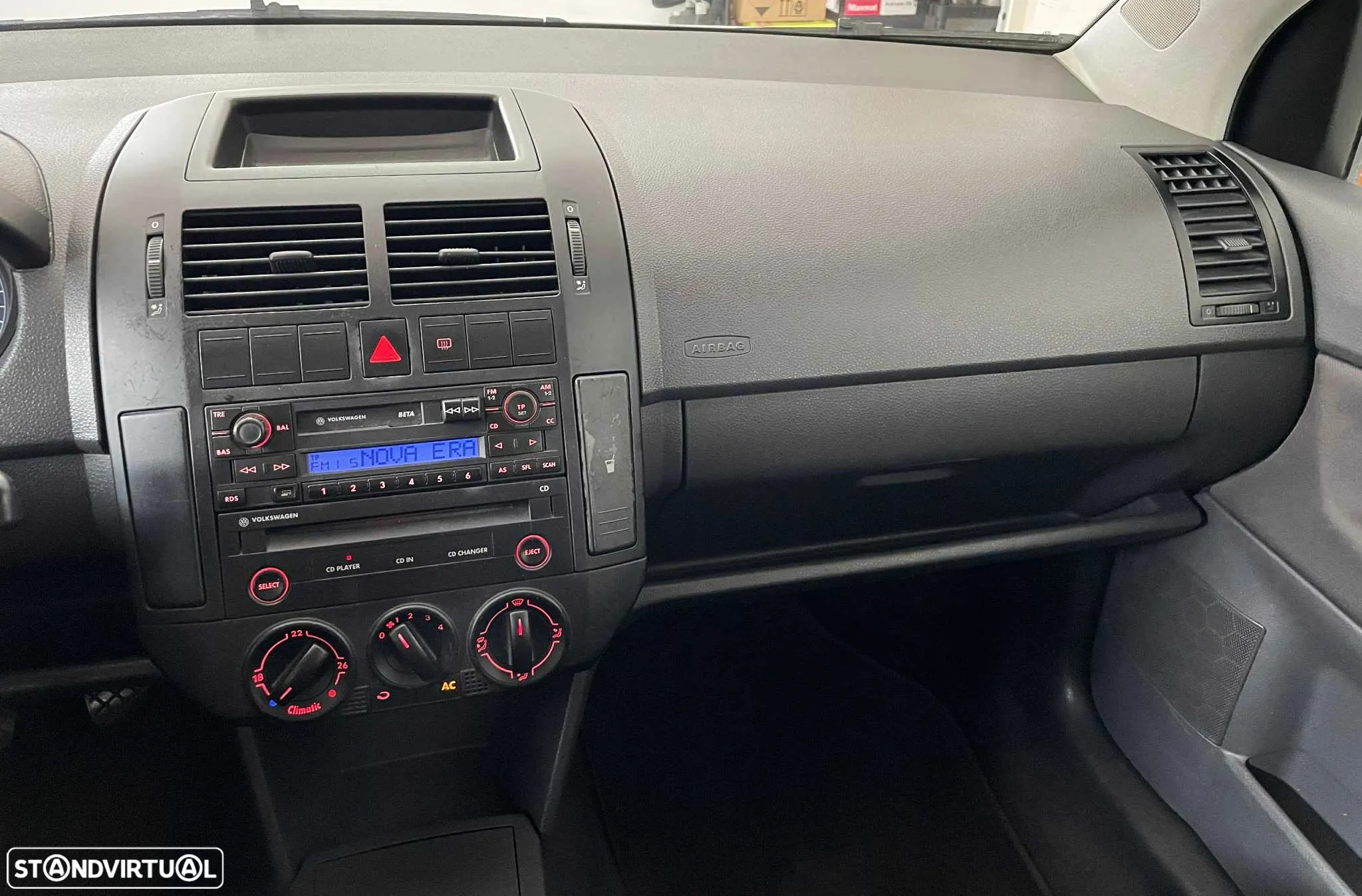 VW Polo 1.2 Confortline AC - 19