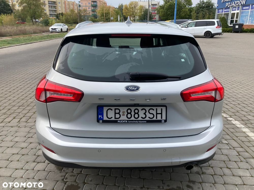 Ford Focus - 12