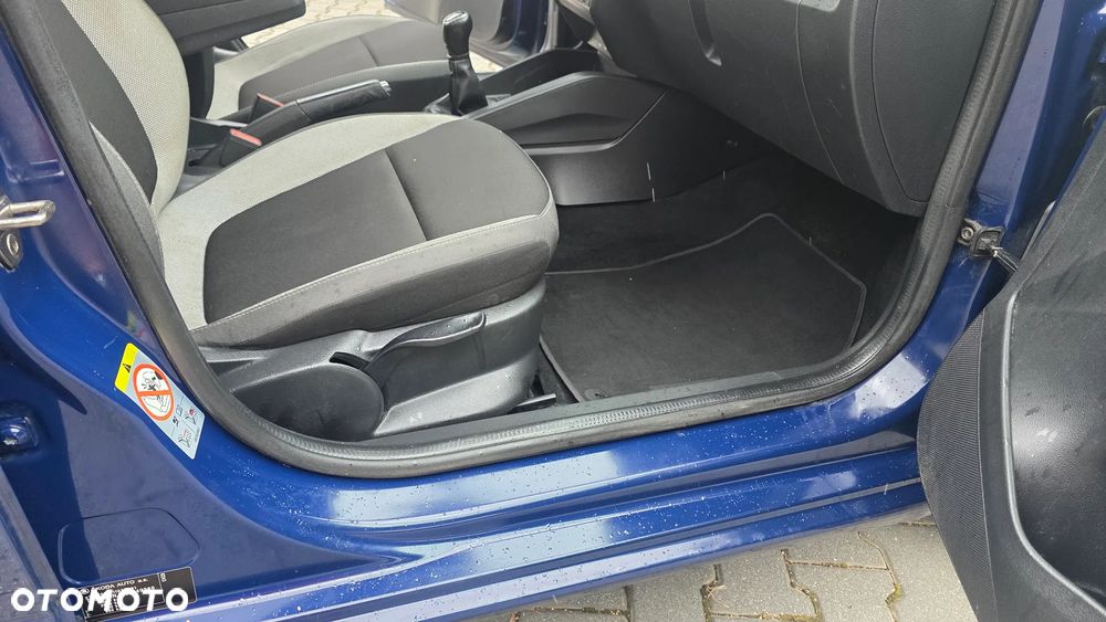 Skoda Fabia - 22
