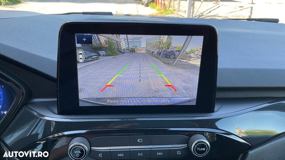 Ford Kuga - 26
