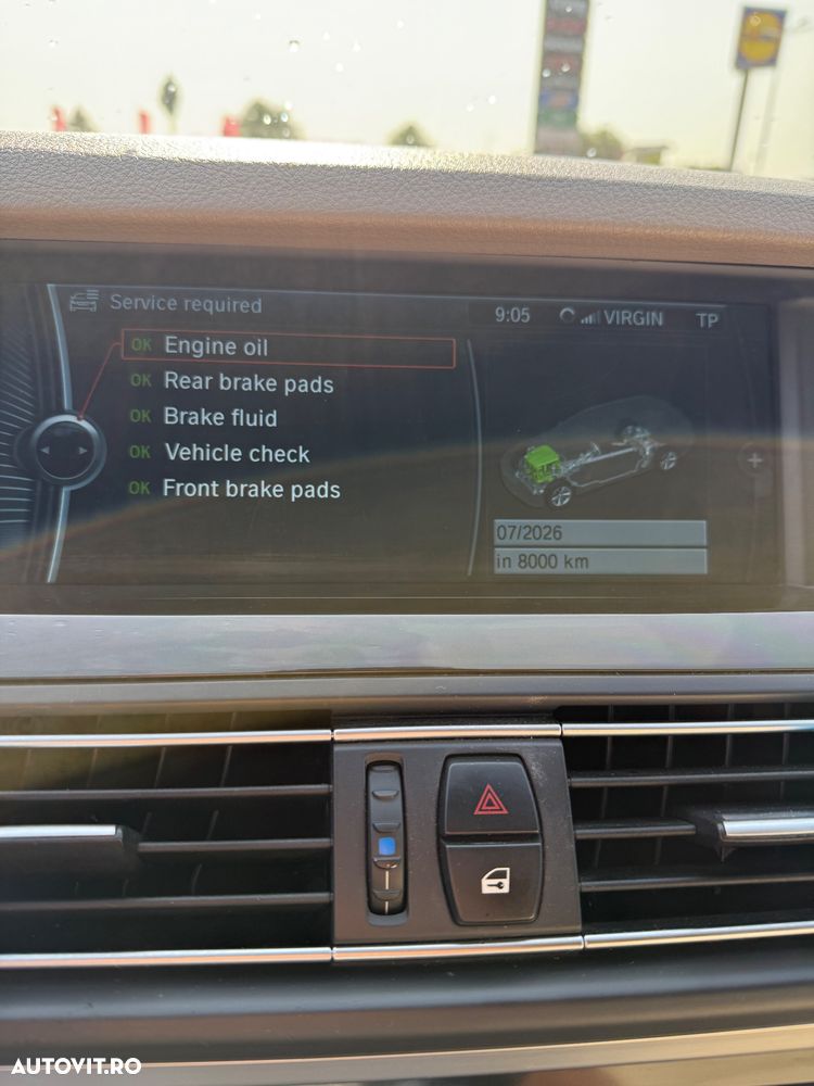 BMW Seria 5 520d Aut. Luxury Line - 26